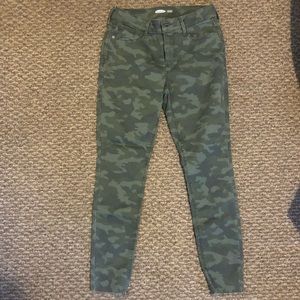 Old Navy Camo Skinny Jeans
